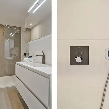 Appartamento Beautifully Finished, Luxurious Flat In A Classy On The Dike Of Middelkerke, With Breathtaking Sea View
